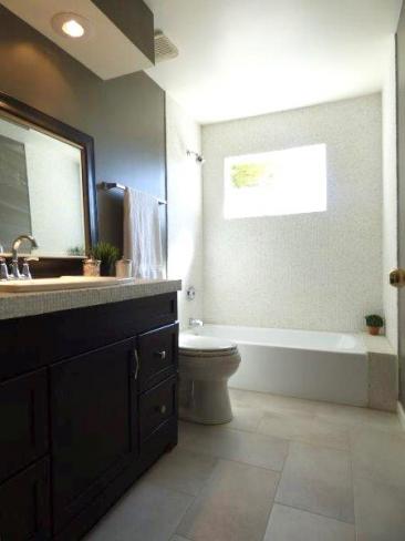 4440 E Mitchell DR Guest Bth_04032019