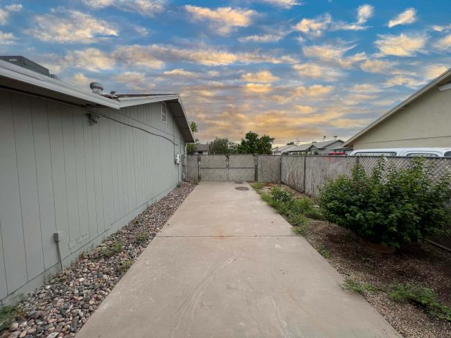 696 S Silver DR IMG_8967_12142022 696 S Silver DR IMG_8967_12142022