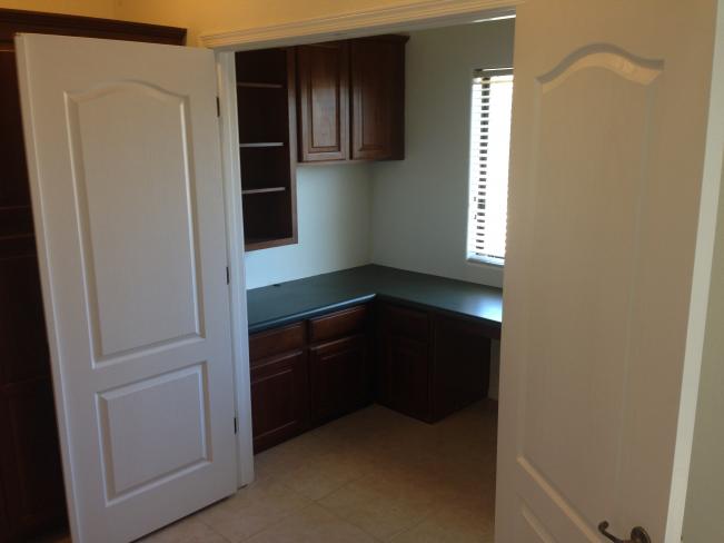 4533 N 22nd ST Office