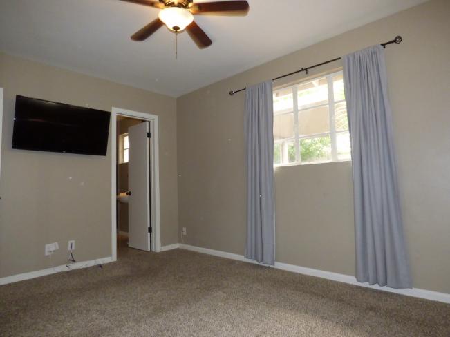 1749 E Medlock DR c3_09212020