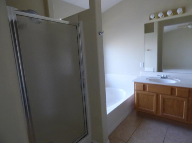 1212 W Oriole WAY P1030745_11252016