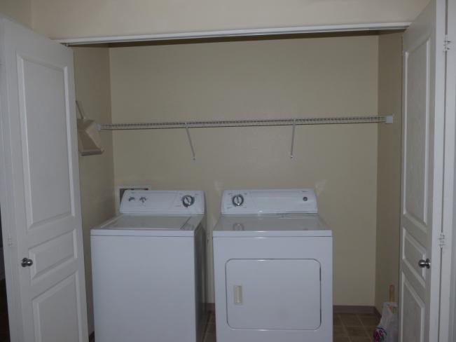 1941 S Pierpont DR y_04012021