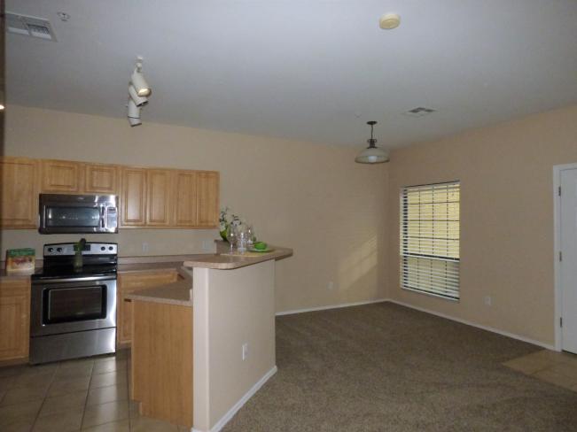 1702 E Bell RD b5_01102020
