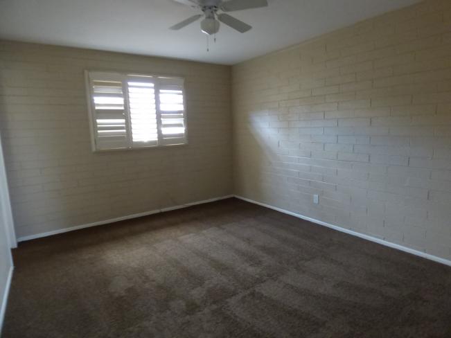 3143 W San Miguel AVE P1020218_01222016 3143 W San Miguel AVE P1020218_01222016