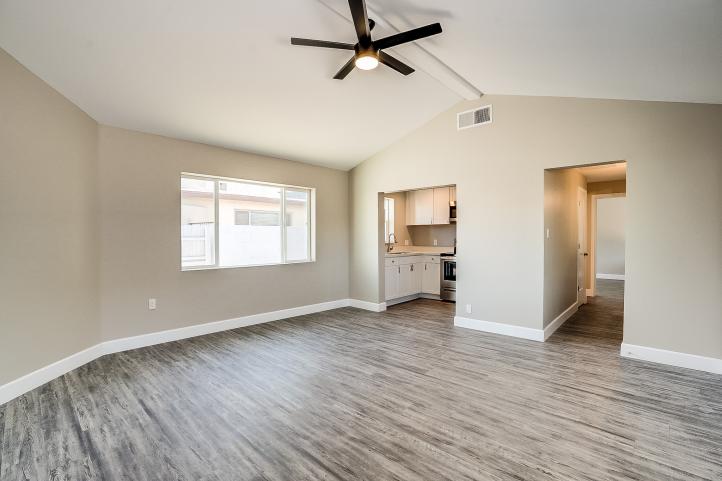 211 S Doran Doran-15_07112019