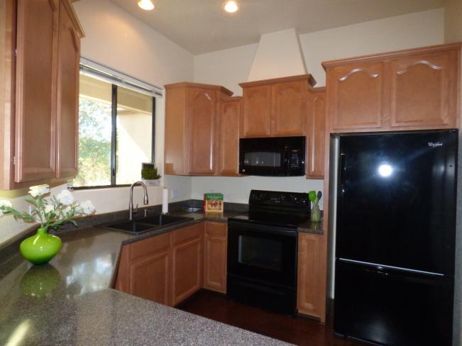 7027 N Scottsdale RD P1070757_02192019