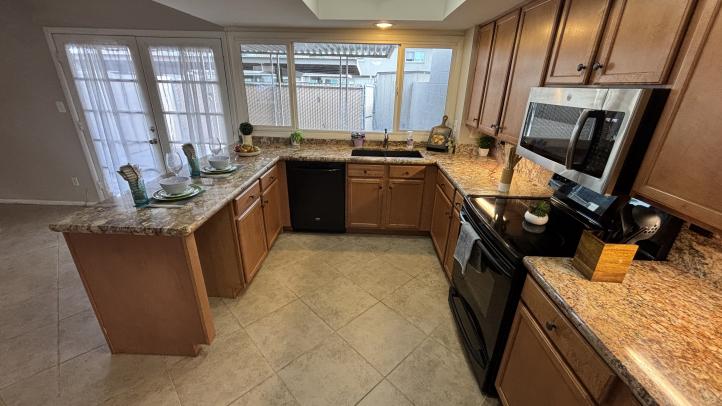 1726 E Baker Dr IMG_2991_04162026