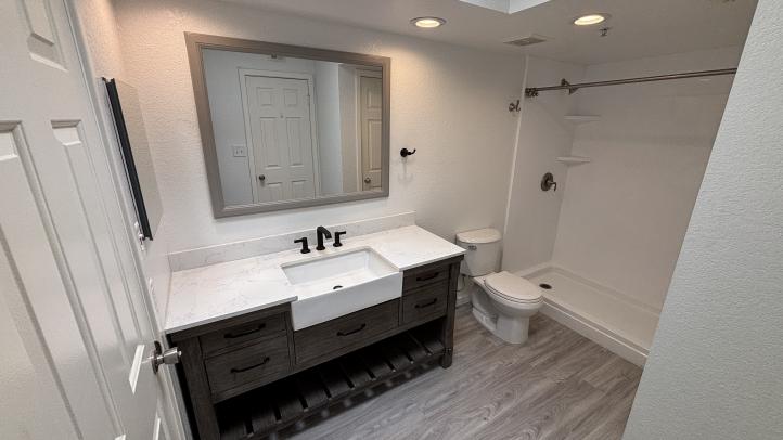 7510 E Thomas Rd IMG_3060_04222026