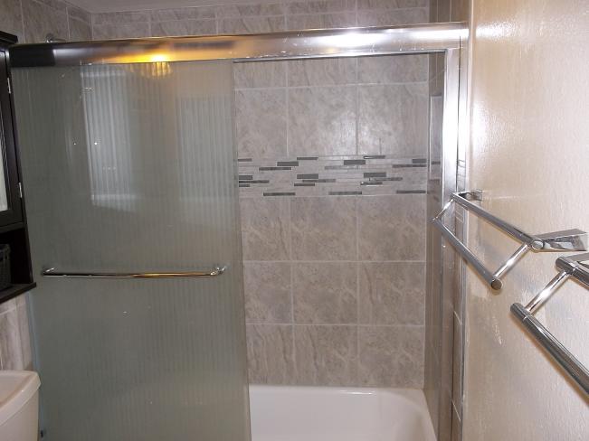 7625 E Camelback Rd Bathroom 1_07162014