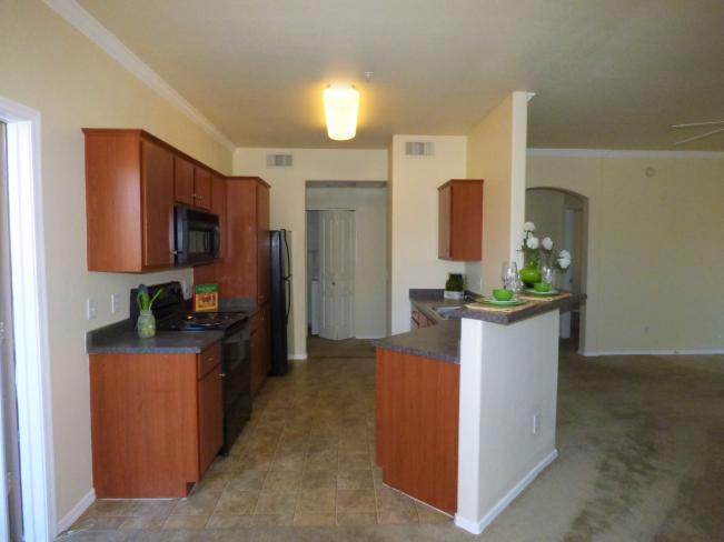 1941 S Pierpont DR b_04092020