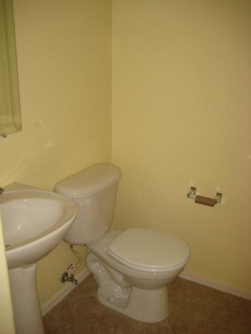 2477 W Wrangler Way Bathroom 2477 W Wrangler Way Bathroom
