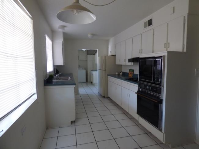 6828 E Vernon AVE P1040317_06222017
