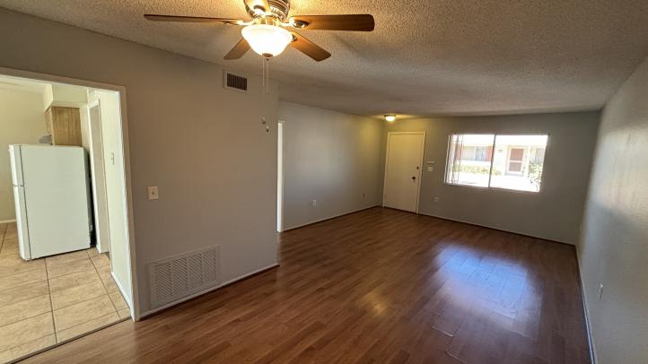 10537 W Coggins DR IMG_4268_10022026