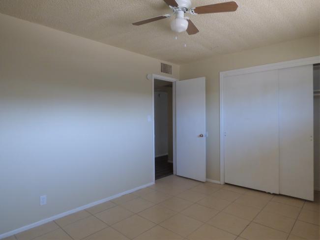 3613 E Earll Dr c1_11122020