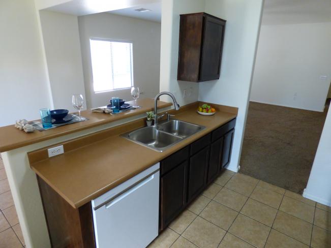 173 E Cheyenne RD P1170966_10202023