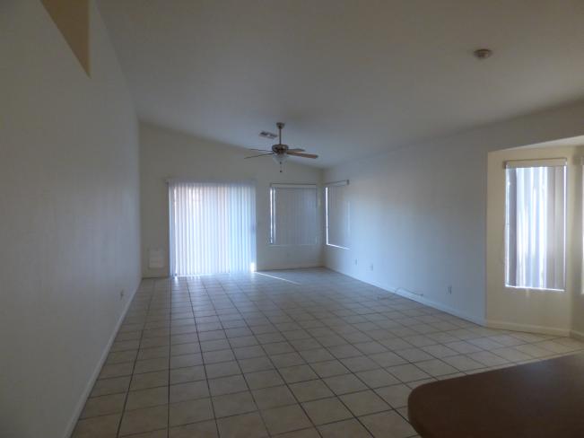 15550 N Naegel DR P1030113_06152016