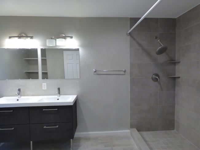 4420 W Sierra ST P1160556_10132022