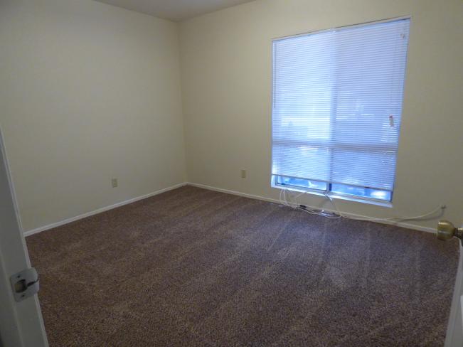 5526 W Onyx AVE P1040190_04212017