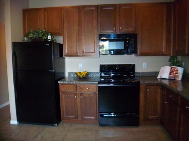 15430 N 25th ST Kitchen