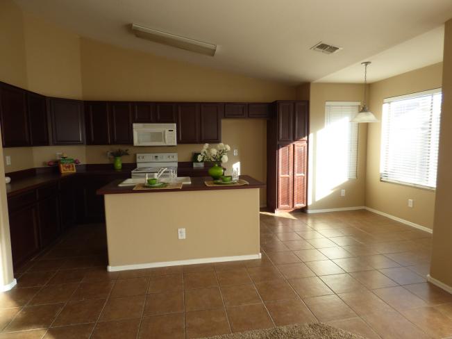 9739 W Riverside AVE 2015-12-29 15_12302015