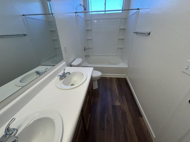 7210 S 41st Dr IMG_4333_06302025 7210 S 41st Dr IMG_4333_06302025