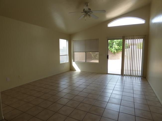 864 E Baylor LN 2017-10-17 14_10182017