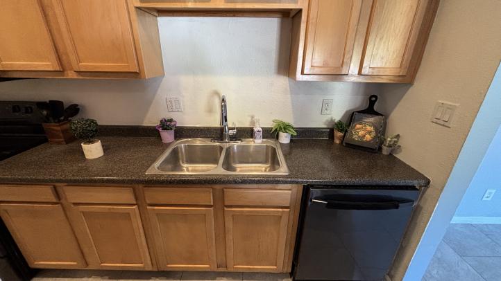 1130 E Butler Dr IMG_2868_03272026