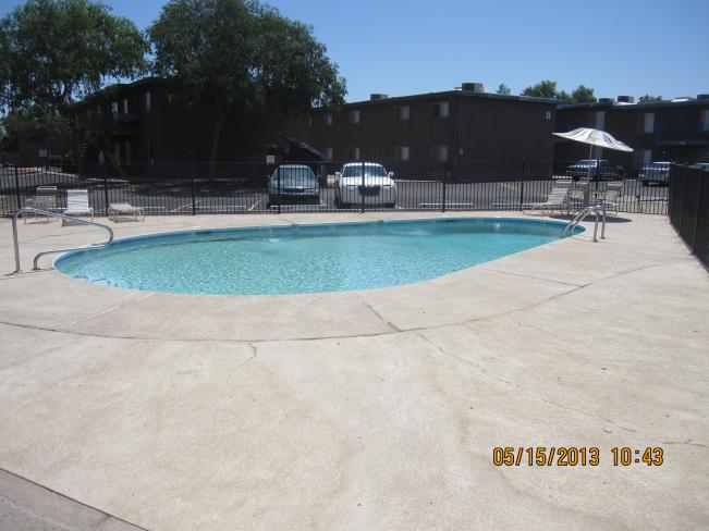 1819 N 40th ST Pool