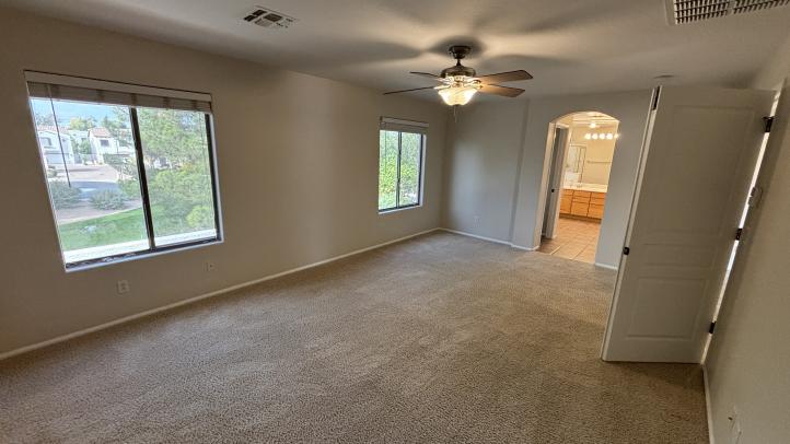 16718 N 50th WAY IMG_2190_01022026 16718 N 50th WAY IMG_2190_01022026