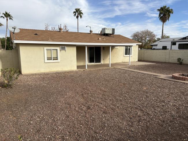 3615 E Janice WAY IMG_1065_12122024
