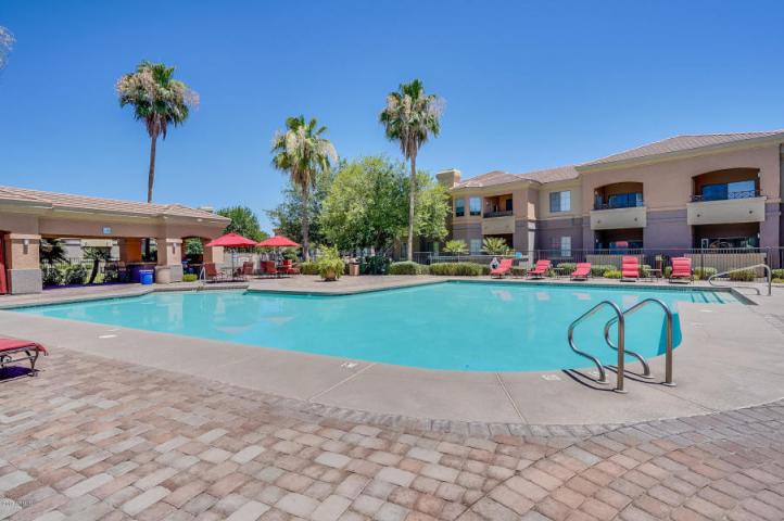 1941 S Pierpont DR Pool1_04092020