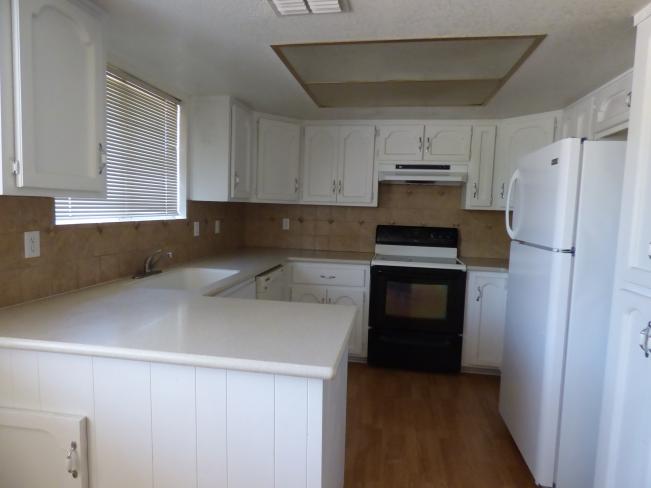 2060 E Marilyn Ave P1040354_07272017