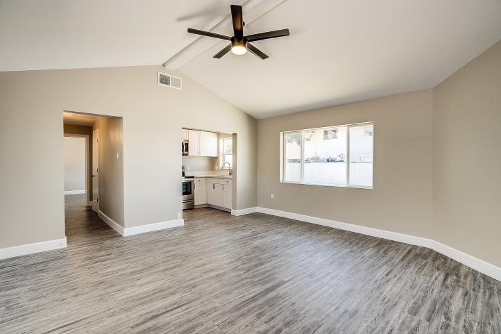215 S Doran Pic (4)_04162026