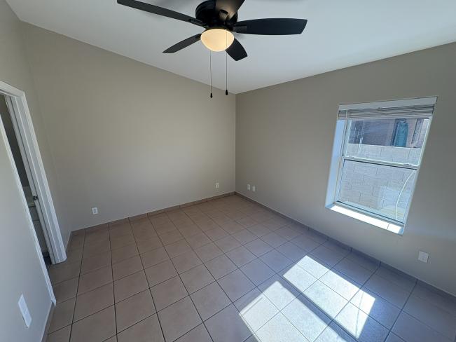 1062 N 27th ST IMG_3865_11102025