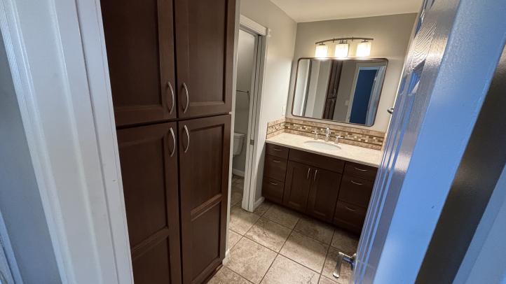 8625 E Valley View RD IMG_2119_12172025