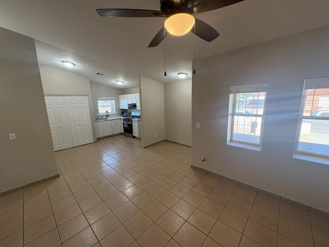 1062 N 27th ST IMG_3858_11102025