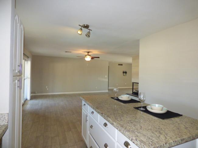 4420 W Sierra ST P1160573_10132022