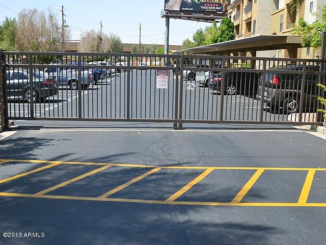 5302 E Van Buren St Pic12_01182018