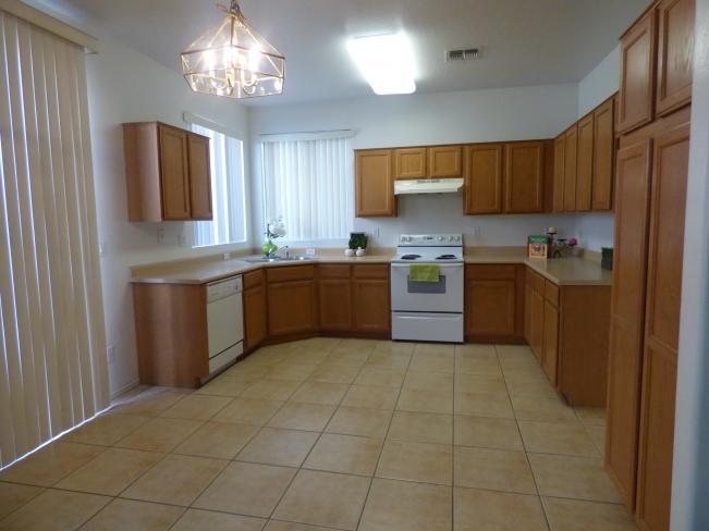 1725 S 113th DR 2015-10-16 08_10162015
