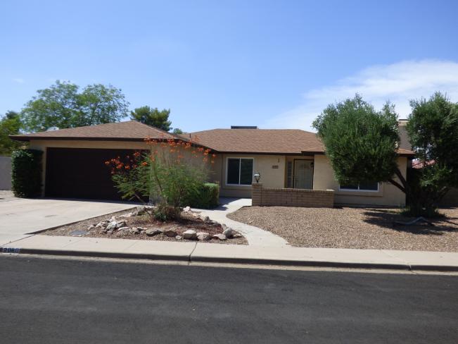 2060 E Marilyn Ave P1040380_07272017