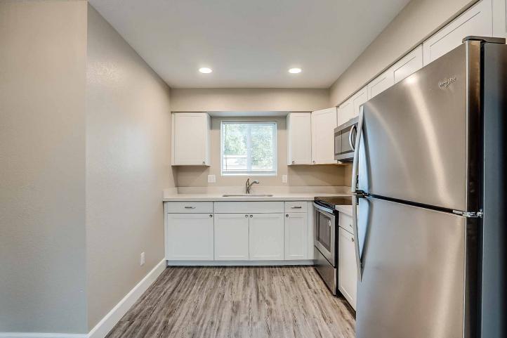 318 E Vine CIR Vine Cir-11_03122020
