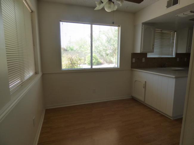 2060 E Marilyn Ave P1040355_07272017