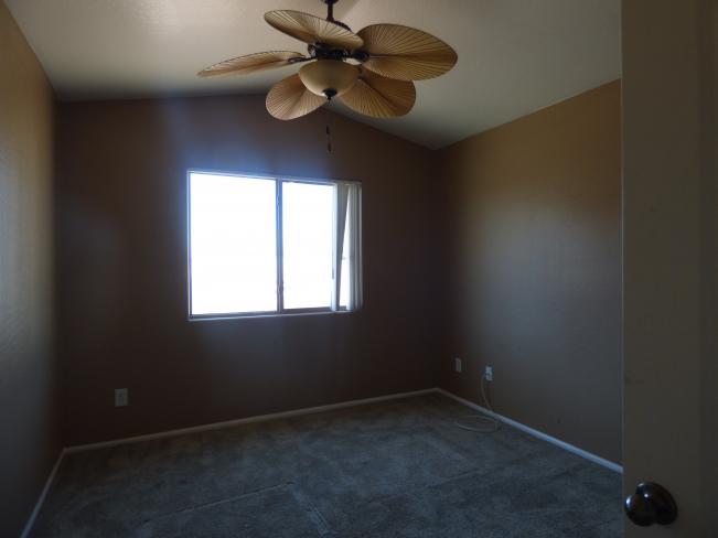 4005 S 55th DR P1060818_11212018