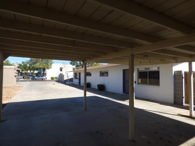 3613 E Earll Dr P1130128_10292020