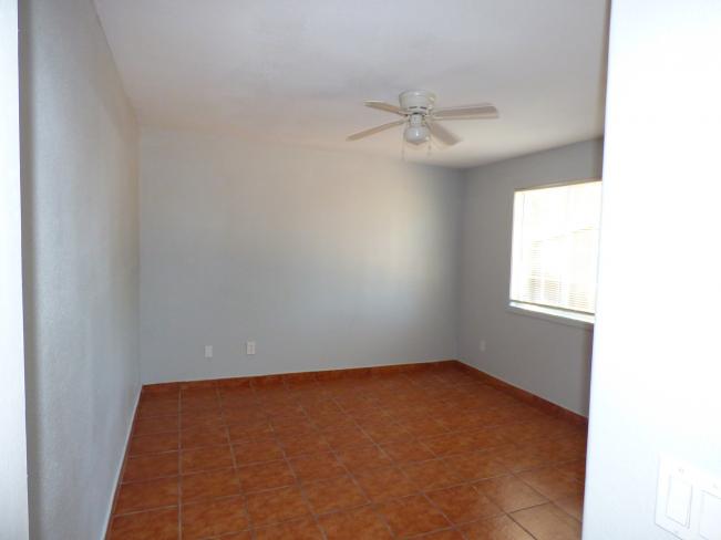 3033 E Osborn RD 2022-03-30 10_03302022