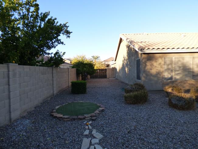 733 W Canary Way P1030817_12272016