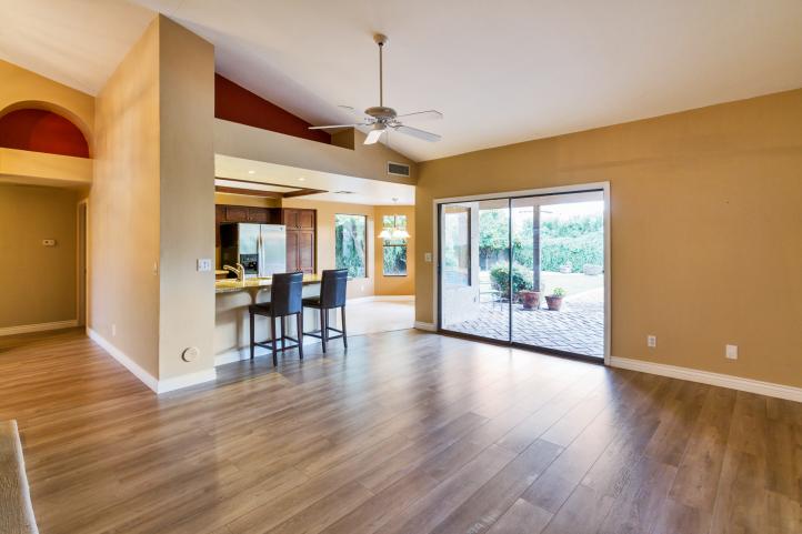 10333 E Caron ST 10333 E Caron St-5689_01222019