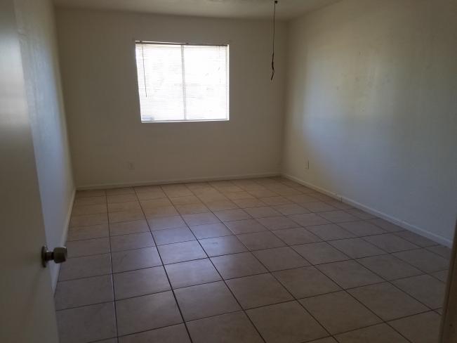 6957 W Rancho DR 20170429_072204_04292017