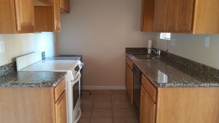 5877 N Granite Reef RD kitchen
