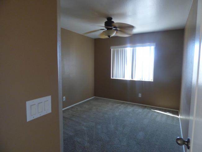 4005 S 55th DR P1060860_11212018